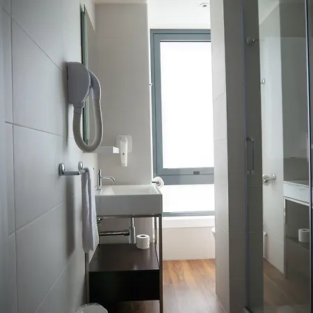 Easyhotel 2* Lisbona