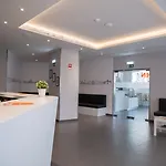 Hotel Easyhotel 2*