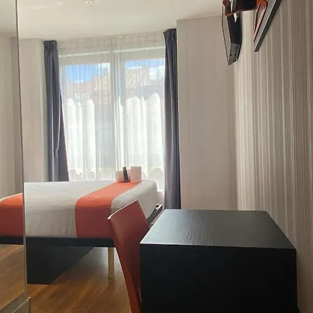 酒店 Easyhotel Lisboa