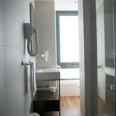 Easyhotel Szálloda