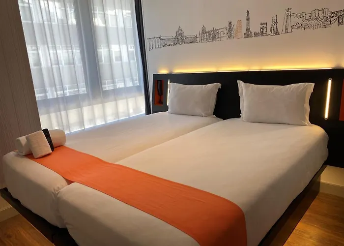 Ξενοδοχείο Easyhotel 2*
