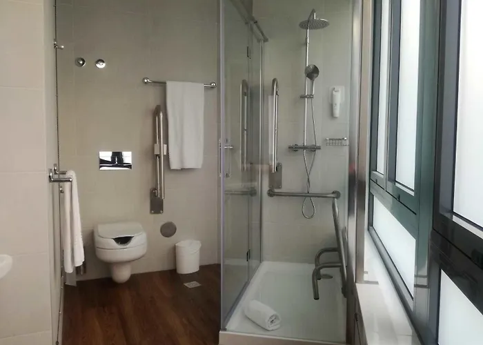 Ξενοδοχείο Easyhotel 2*