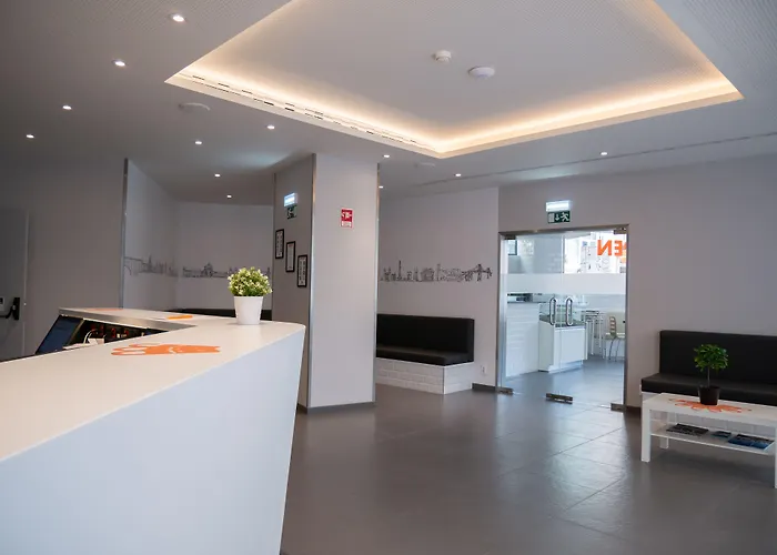 Ξενοδοχείο Easyhotel 2*